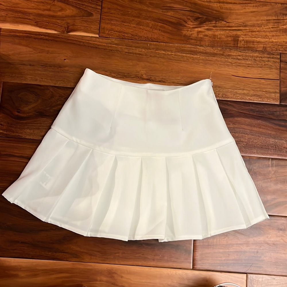 Short White Flowy Skirt